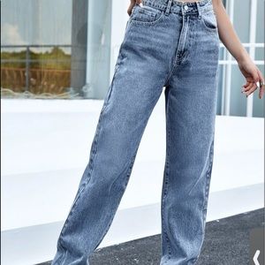 High waist baggy jeans